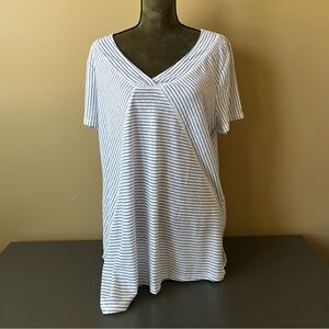 Lane Bryant Stripped Short Sleeve Blouse Size 14/16 NWT